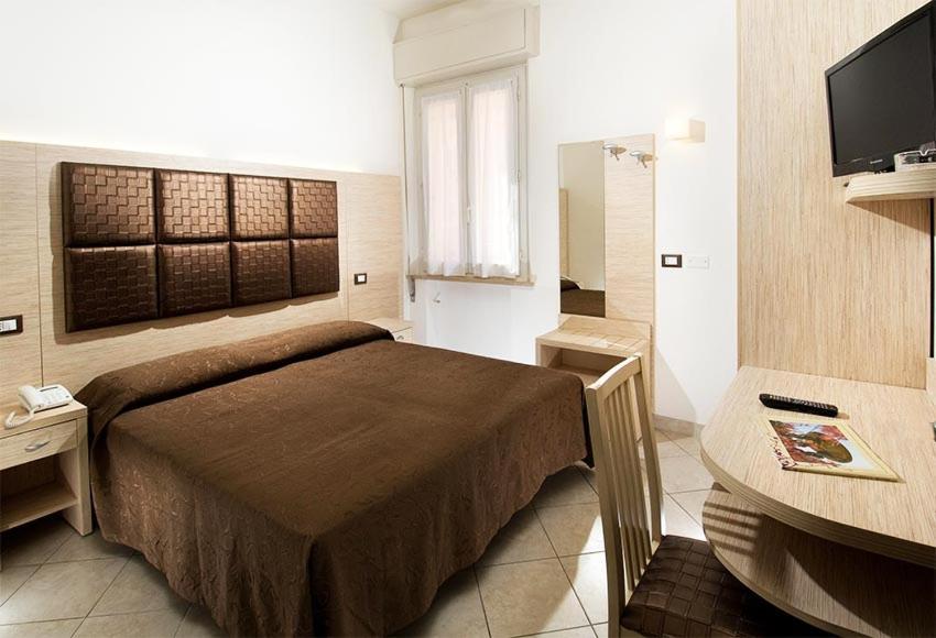 Hotel D'Annunzio Cattolica Eksteriør bilde